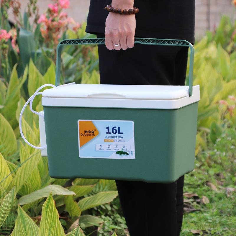The factory's Dejah Live Shrimp Oxygen Mini-Packet to keep the shrimp tank warm and light